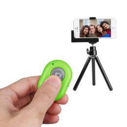 Unique Wireless Shutter Remote Controller Fit for Android and iOS Devices (Color: Green)